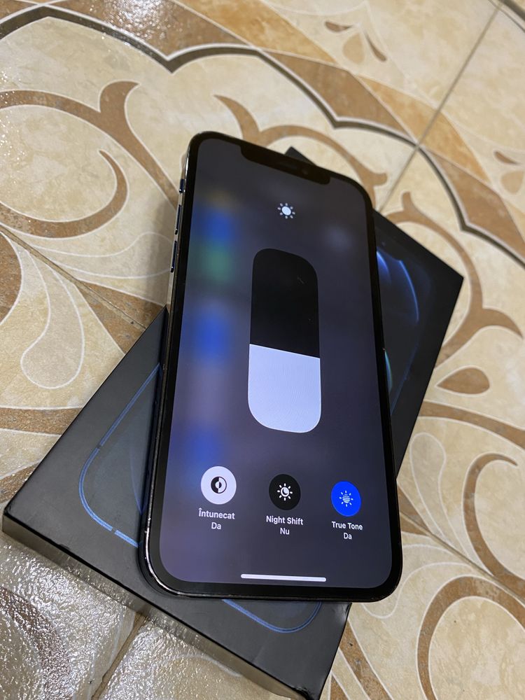 Iphone 12 pro Pacific Blue