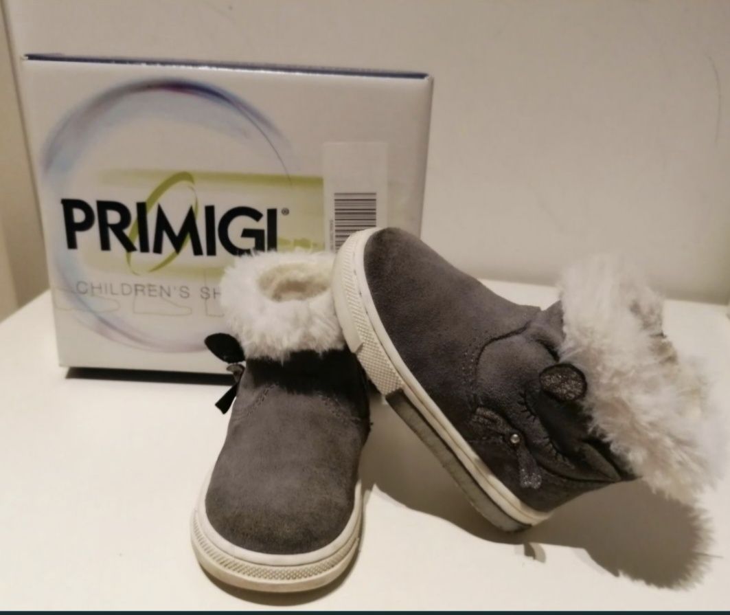 Ghete fetite Primigi