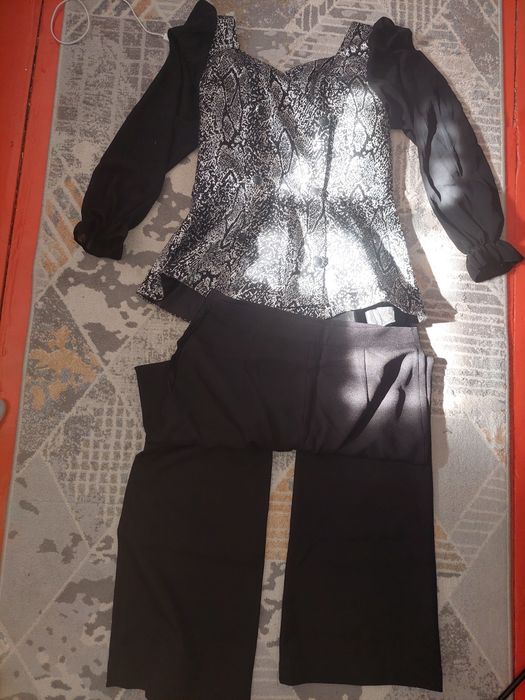 Женские вещи. Платье.  Кастюм брюки