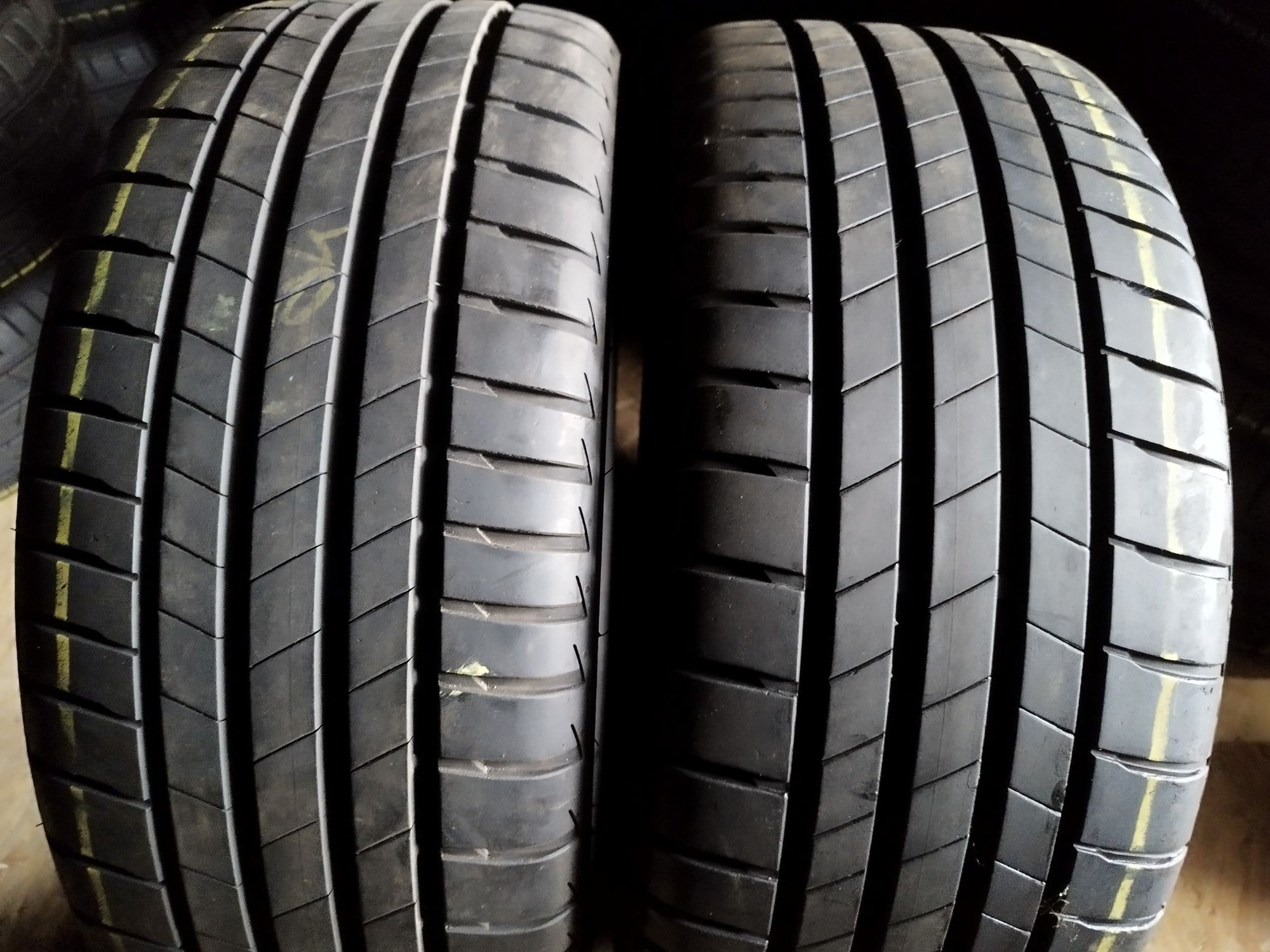 2 anvelope de vară Bridgestone Turanza T005 215/40/18,dot 2018