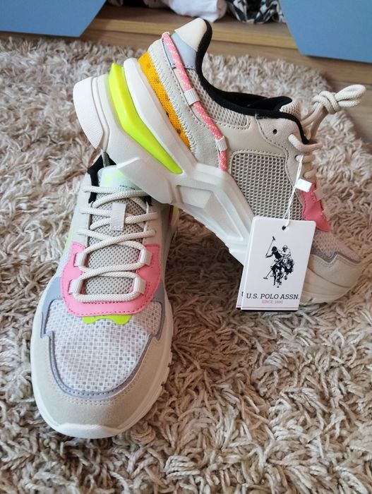 Нови маратонки Polo