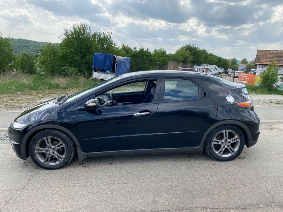 Honda Civic Posibilitate achizitie cash sau rate