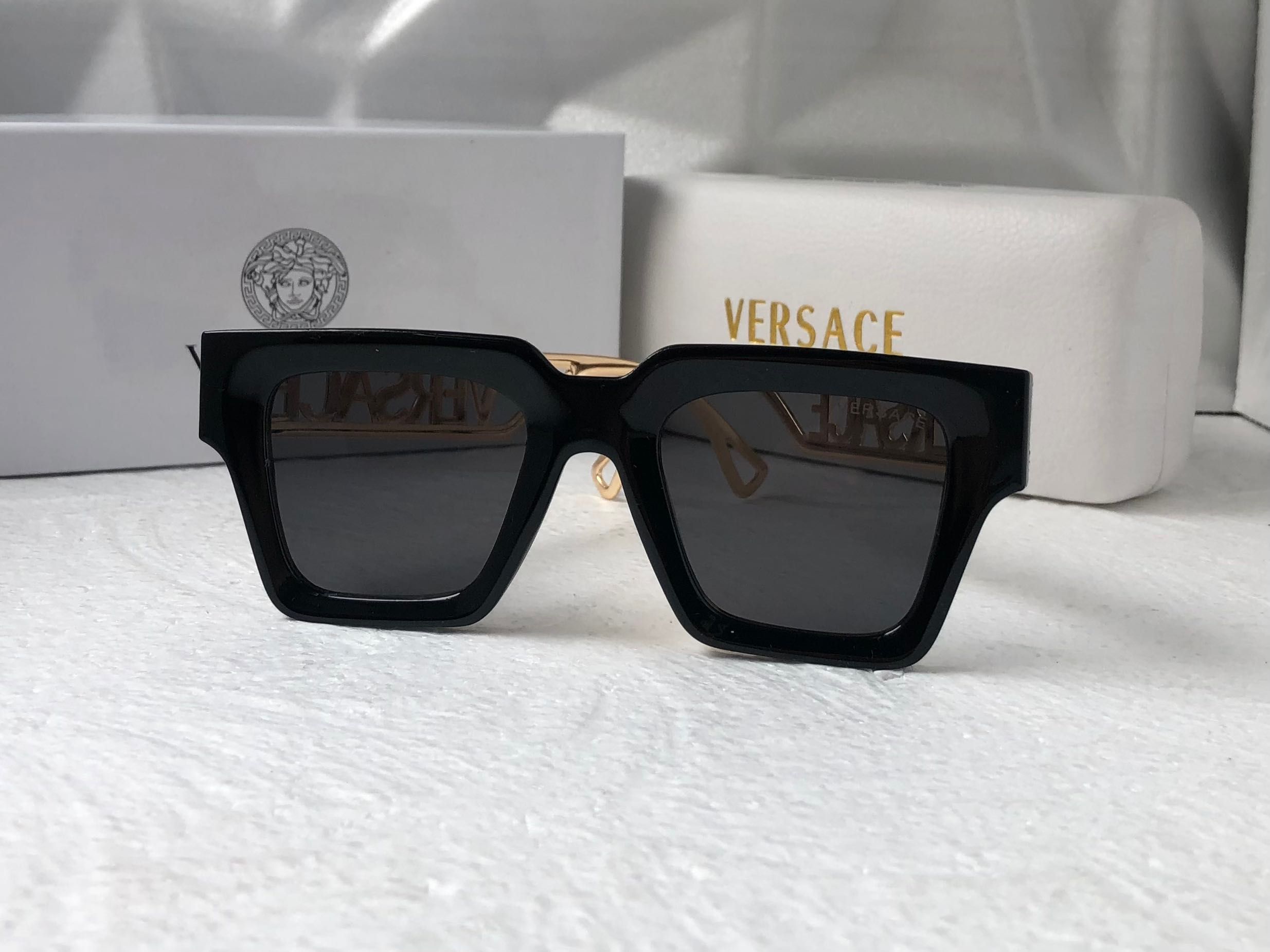 Ochelari de soare de damă  Versace