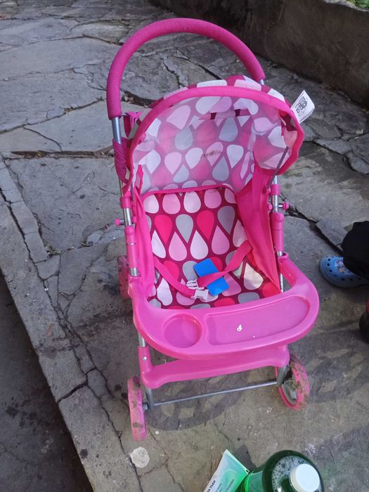 Количка за кукли