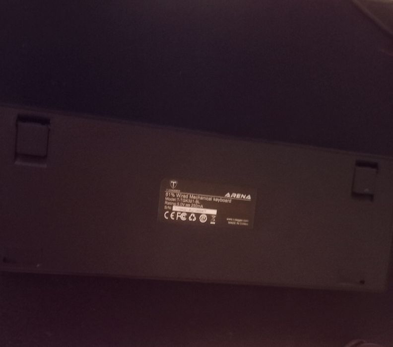 Гейминг клавиатура на T-DAGGER Arena 61%