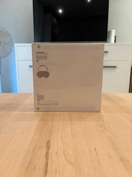 Apple AirPods Max A doua generație USB-C - Starlight
