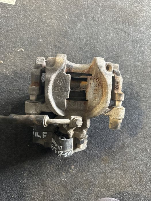 Etrier/Etriere Vw Golf 7 Stanga Spate