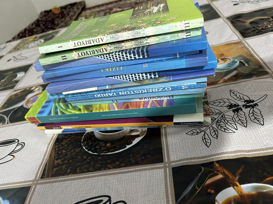 Kitoblar sotiladi donasi 40 ming som