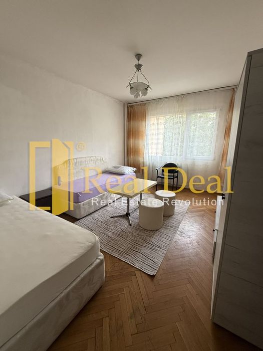 Дава се под наем Тристаен апартамент в София, Дружба 2 - 90 кв.м за 550 € - Снимка #2