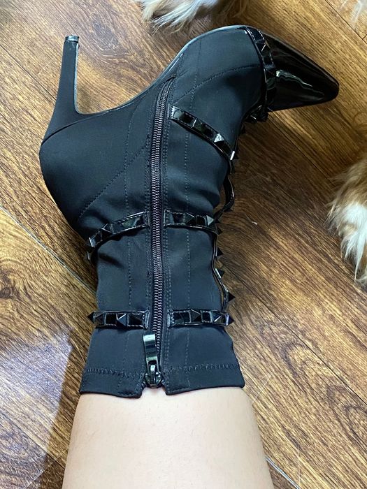 Интересные туфли на каблуке, 37 размер