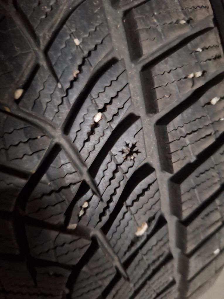9мм! 225 45 17 Good year ultragrip performance