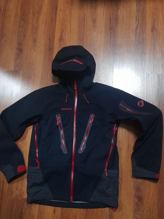 Mammut dri tech premium мъжко яке M размер.