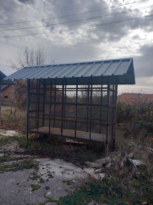 Метална клетка, кош