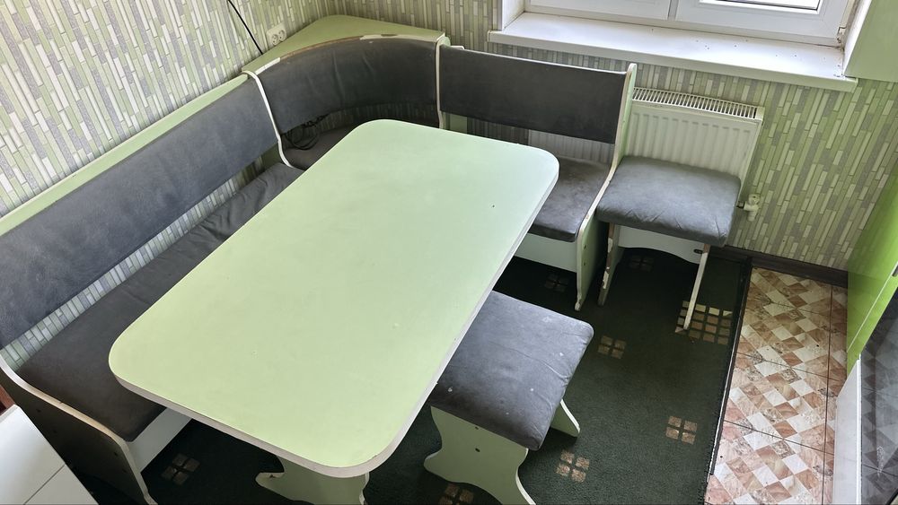 Кухонный уголок, состояние б/у