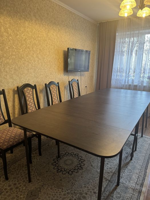 Продам стол со стульями