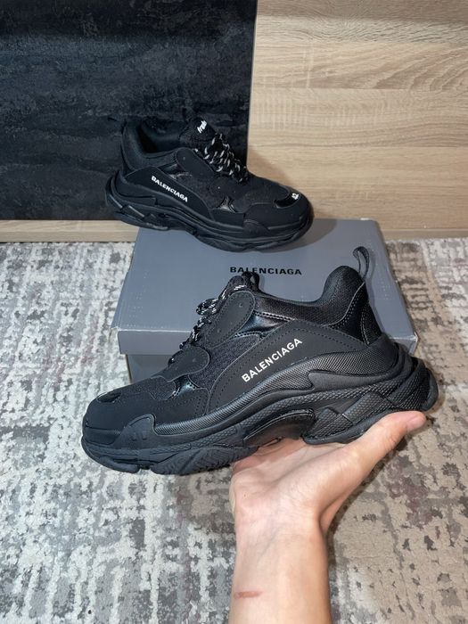 Balenciaga Triple S