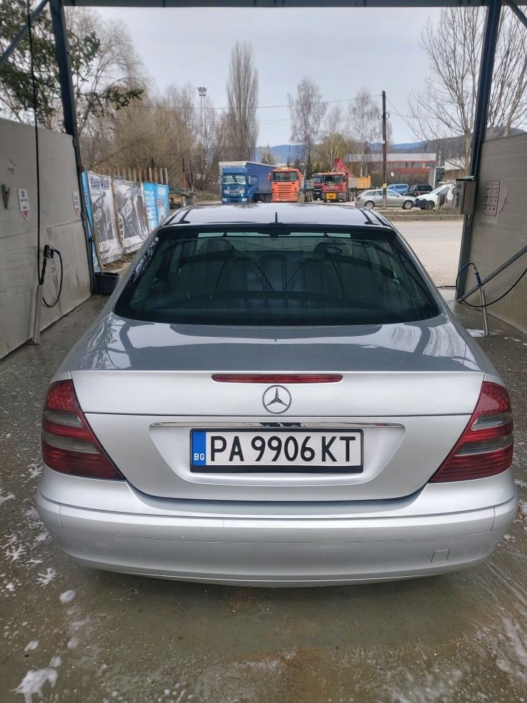 Мерцедес Е270 CDI