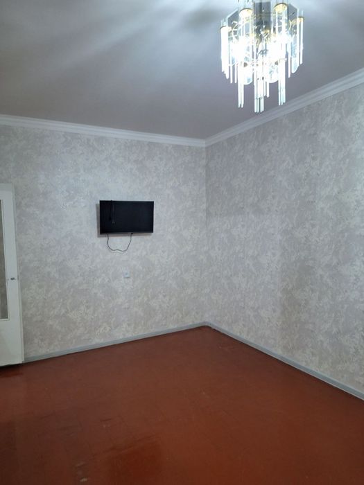 Продаётся 1- комнатная квартира улучшенная планировка.