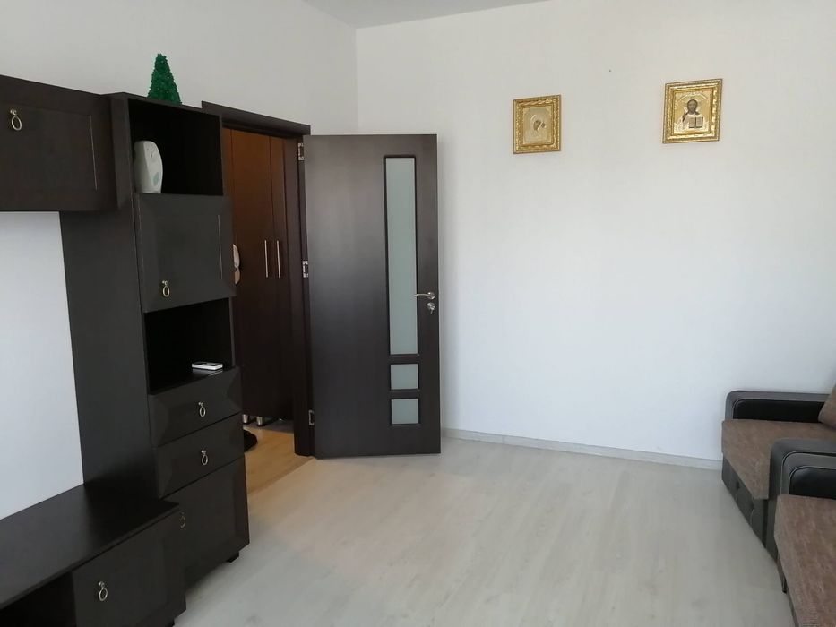 Inchiriez apartament 2 camere zona Rosu Chiajna