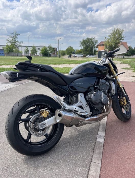 Vând Honda Hornet CB600F