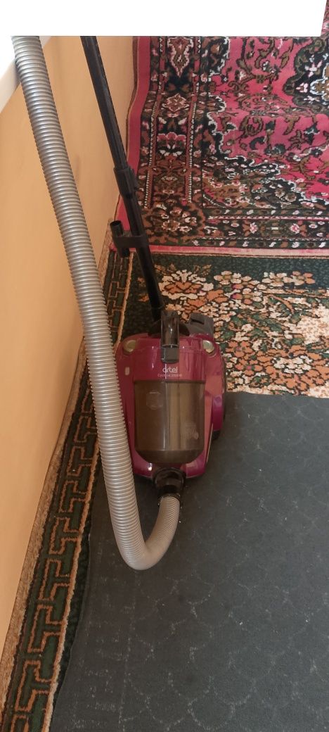 Пылесос Артел, Pilesos artel 2000W