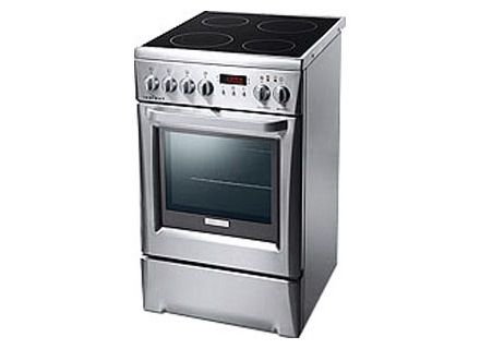 Разбилось,лопнуло,взорвалось стекло на духовке.