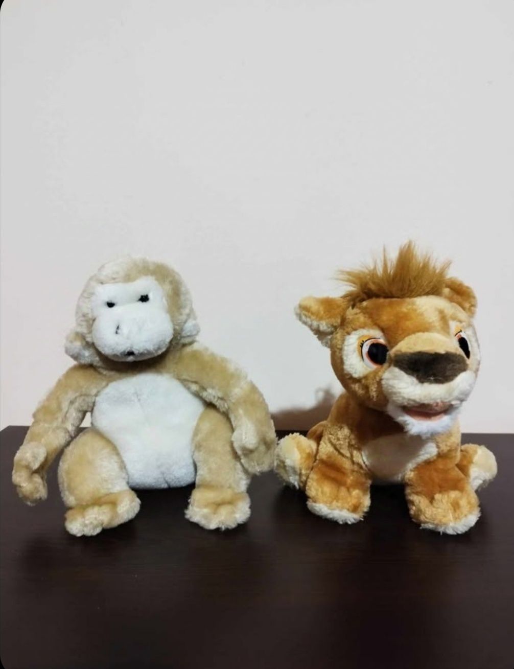 Плюшени играчки различни