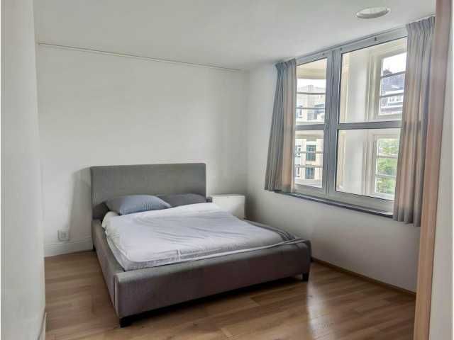 Дава се под наем Двустаен апартамент в София, Център - 65 кв.м за 408 € - Снимка #1