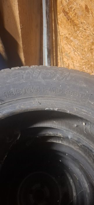 Vand cauciucuri iarna 185/65 r15