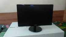 Монитор Philips 24' Full HD 1080p в отлично състояние