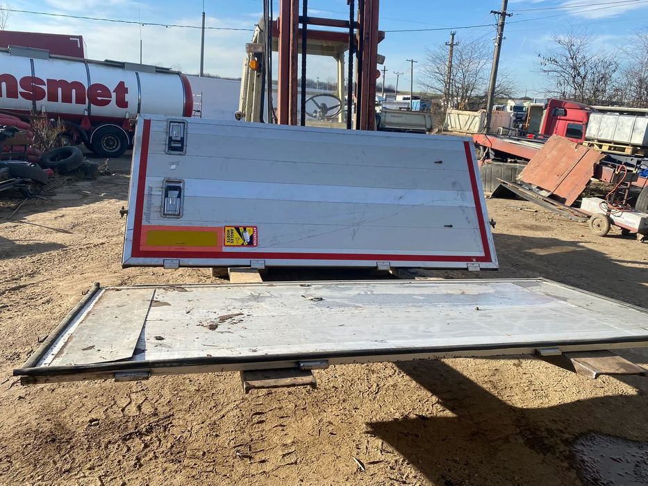 Usi semiremorca trailer Meusburger