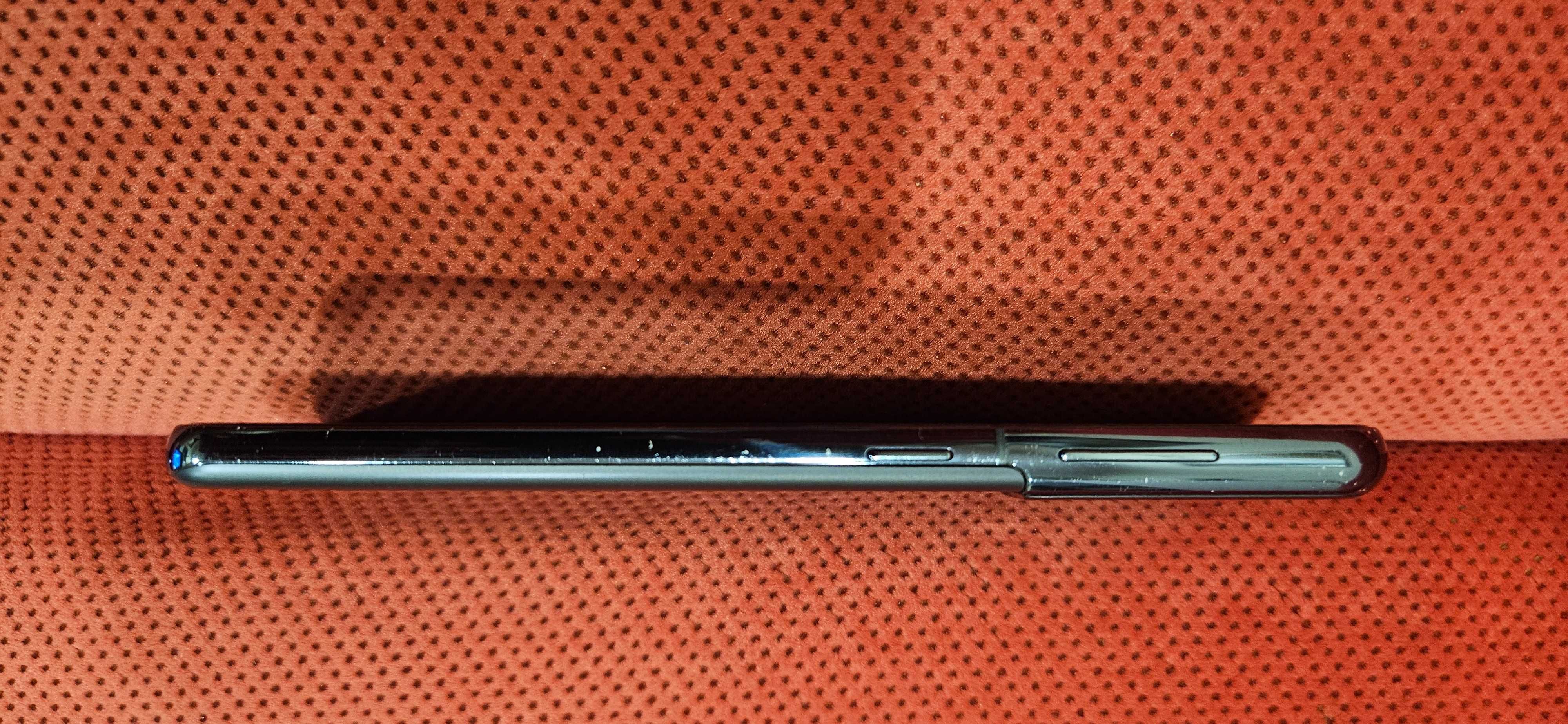 Samsung Galaxy S21 5G  8RAM 256GB