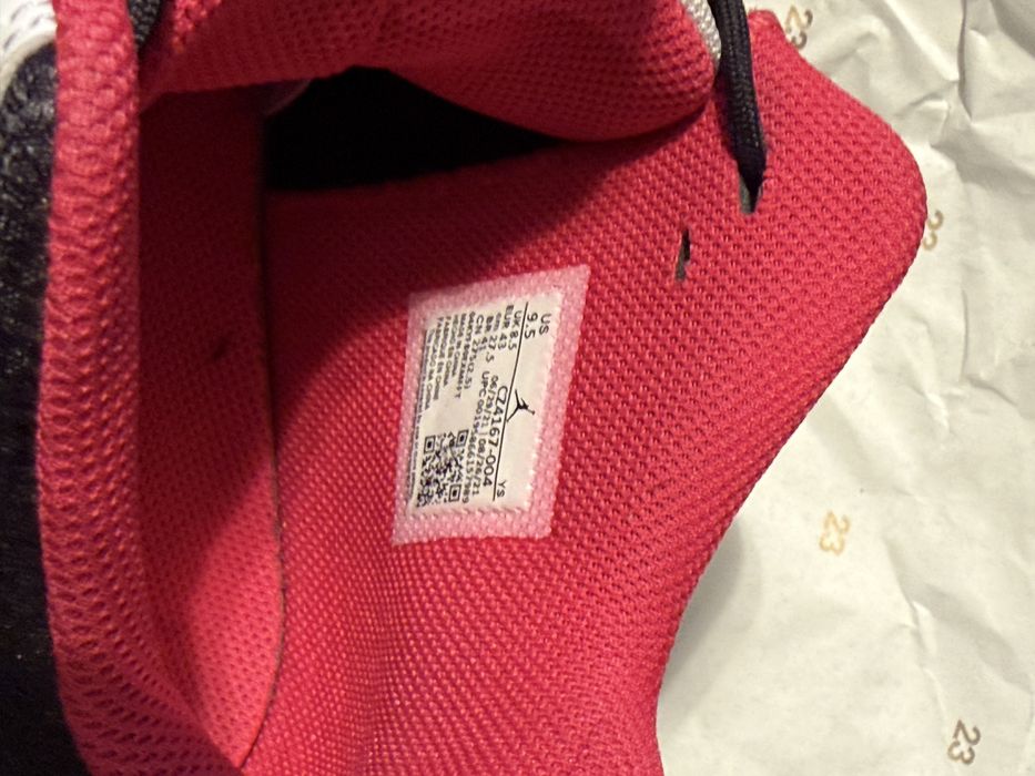 NIKE Jordan Max Aura 3