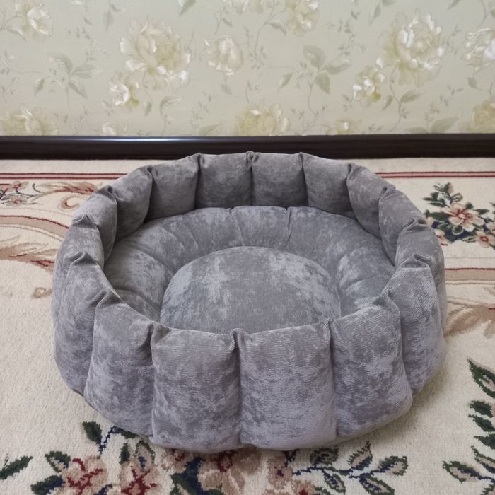 Лежанка для кошечки