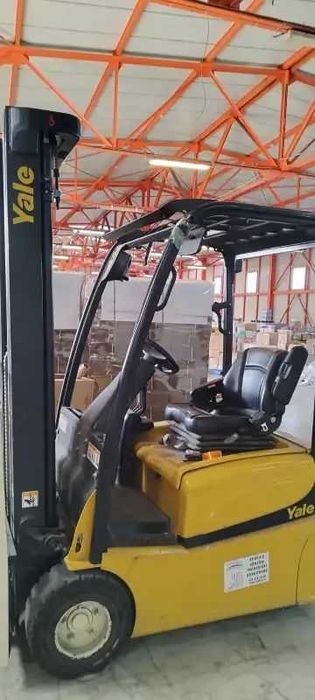 YALE -Stivuitor electric + statie incarcare, Fabricatie 2022 (689 ore)