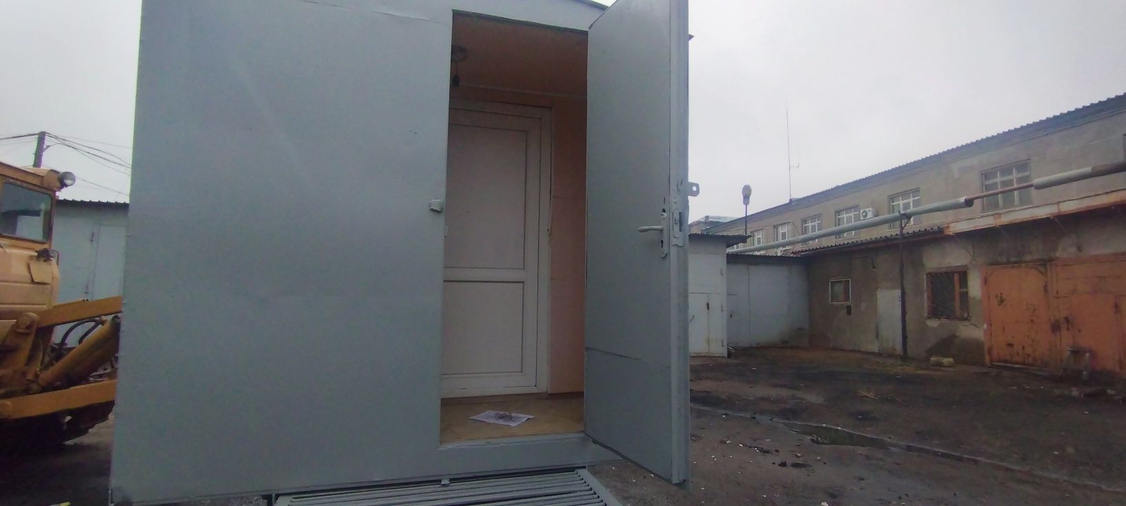 Продам вагон бытовку