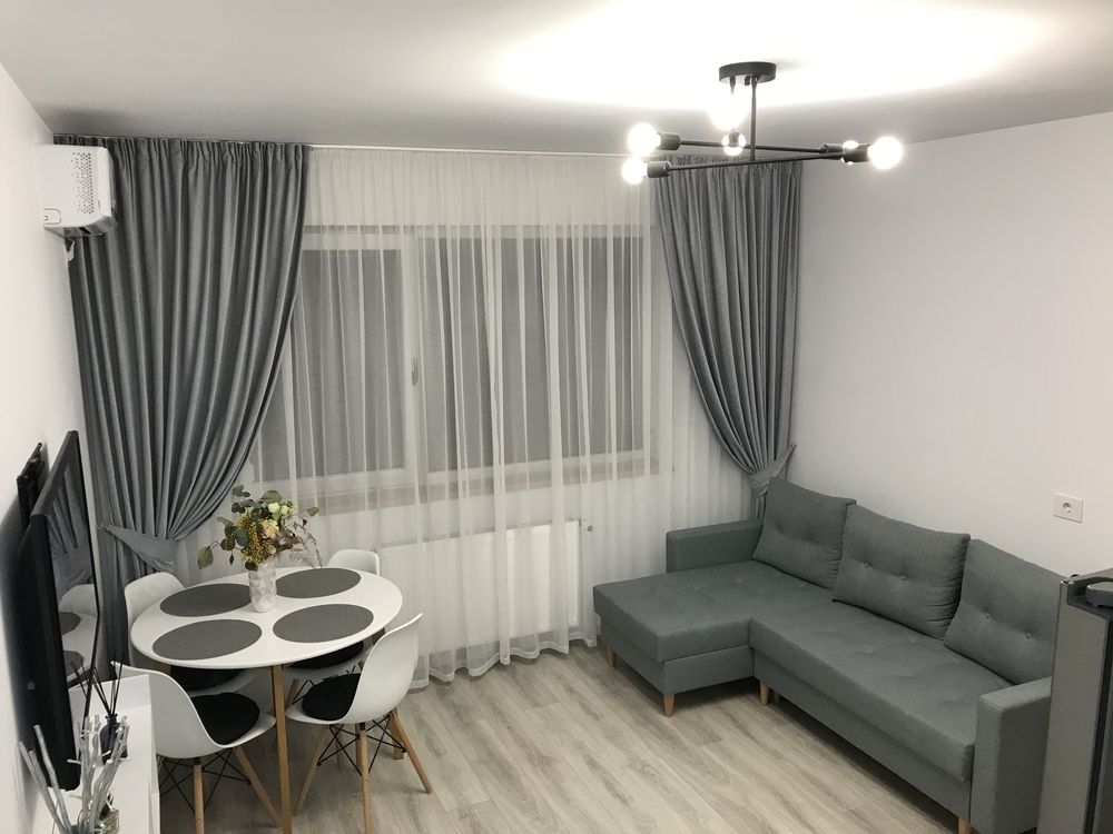 Apartament de vanzare Prima Universitatii , 2 camere + loc de parcare