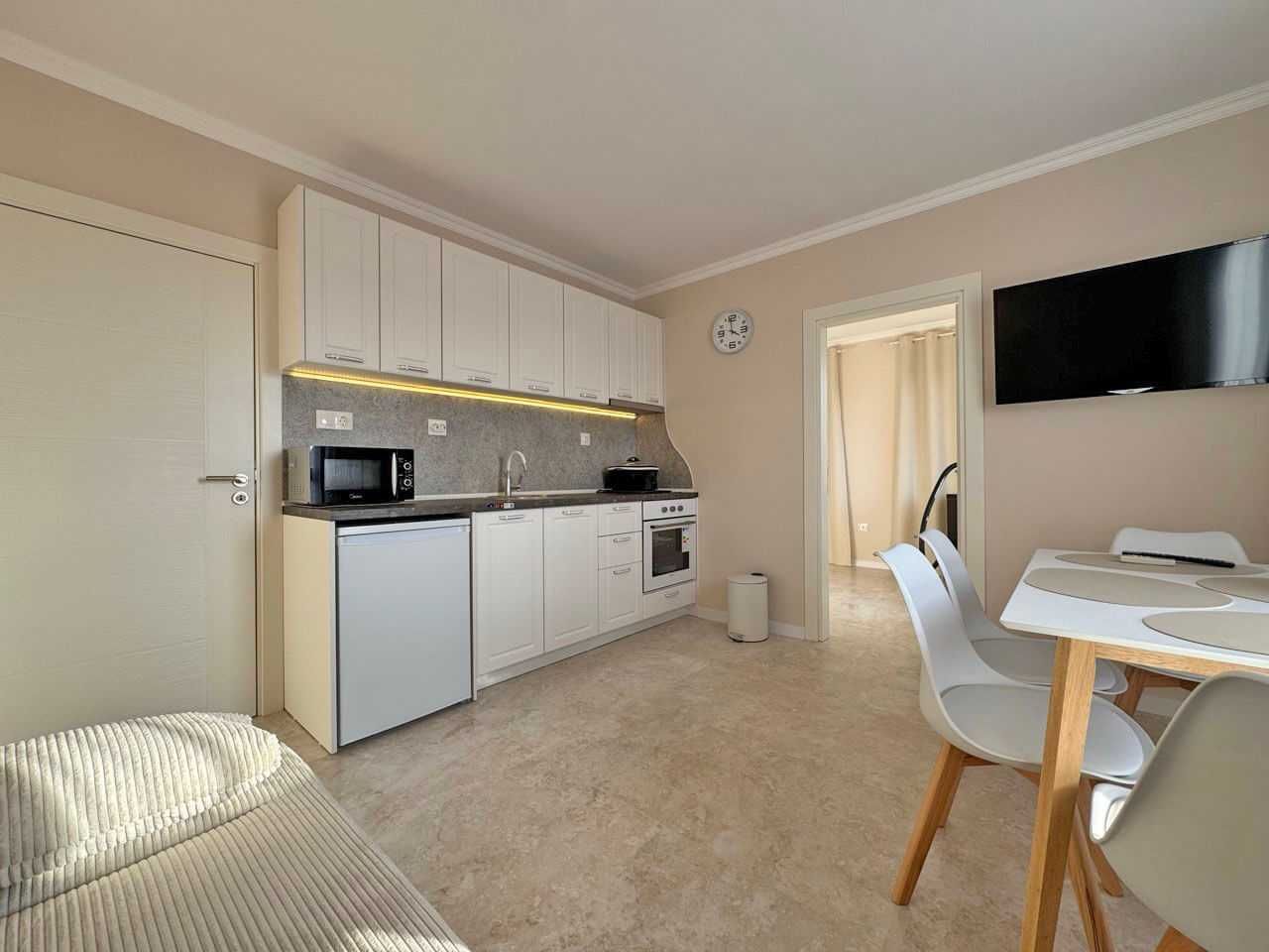 Продава се Двустаен апартамент в с. Равда, Област Бургас - 50 кв.м за 1540 €/кв.м - Снимка #1