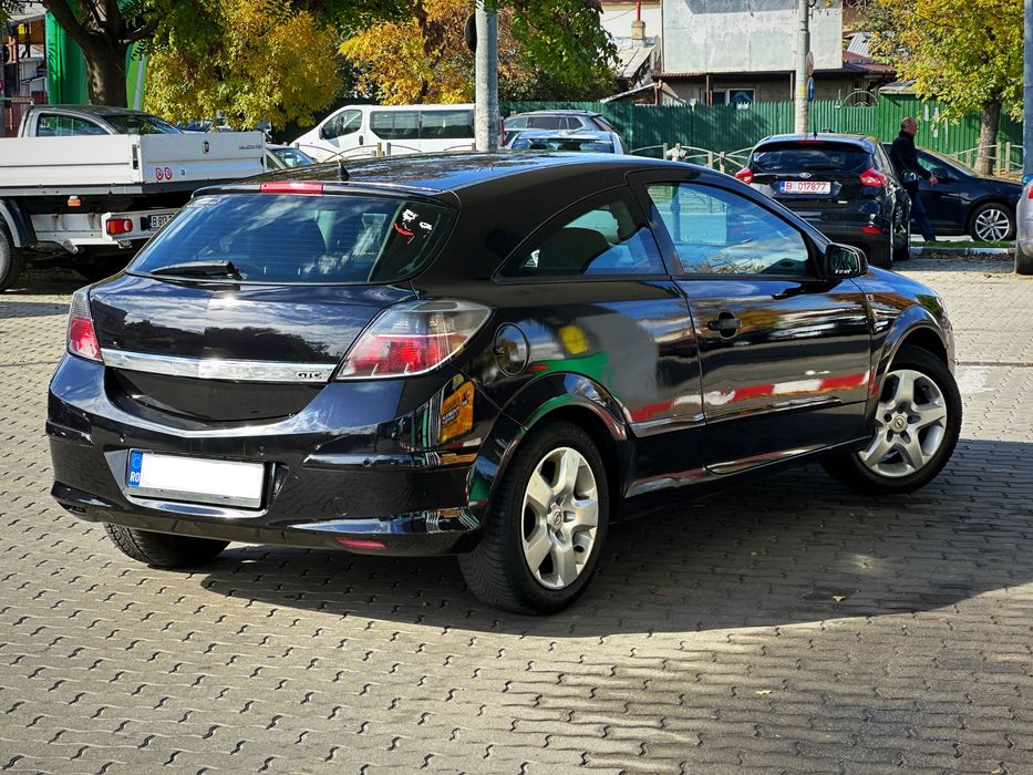Opel Astra/GTC/2008/1.4 Benzina+GPL