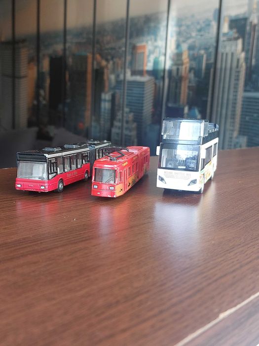 Machete autobuze, tramvai