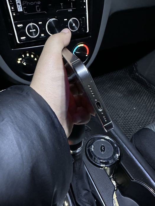 iPhone 15 pro 2 sim 256/GB