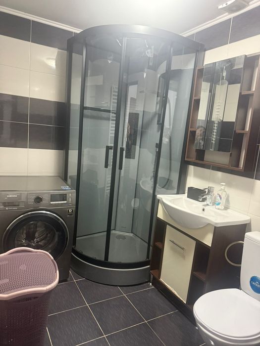 Închiriez apartament , zona Brazda lui Novac