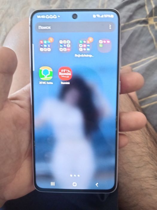 Продам Samsung Galaxy S 21FE 5 G