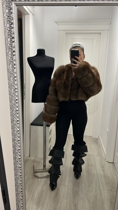 Blana superba naturala scurta vulpe