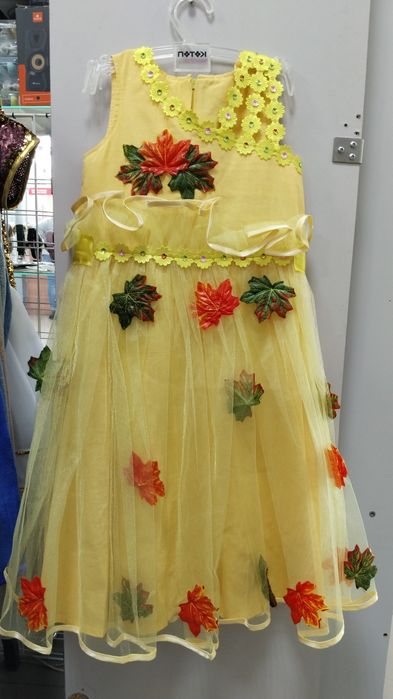 Продам детское праздничное платье