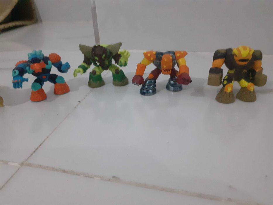 Gormiti set de 8 bucati