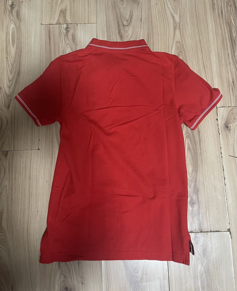 Нова! Nike T-shirt S тениска с яка