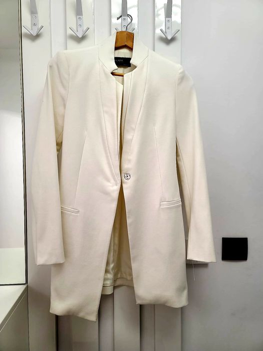 Sacou dama Zara alb / negru tip palton - Transport GRATUIT