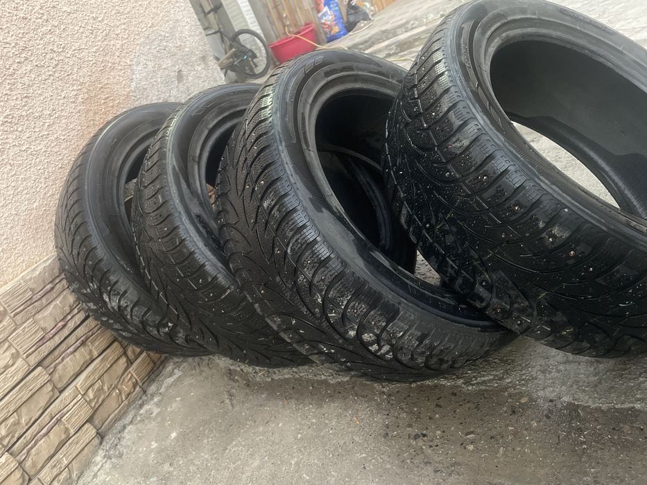 Продам зимнию  резину