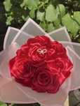 Buchete flori din satin